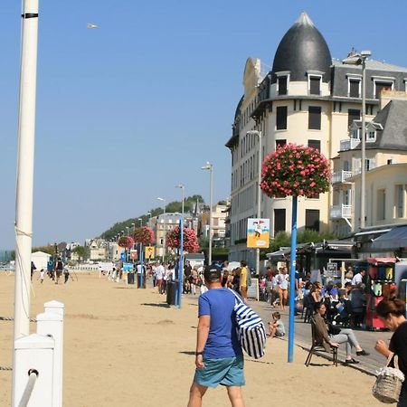 Studio En Plein Coeur De Trouville Exterior foto