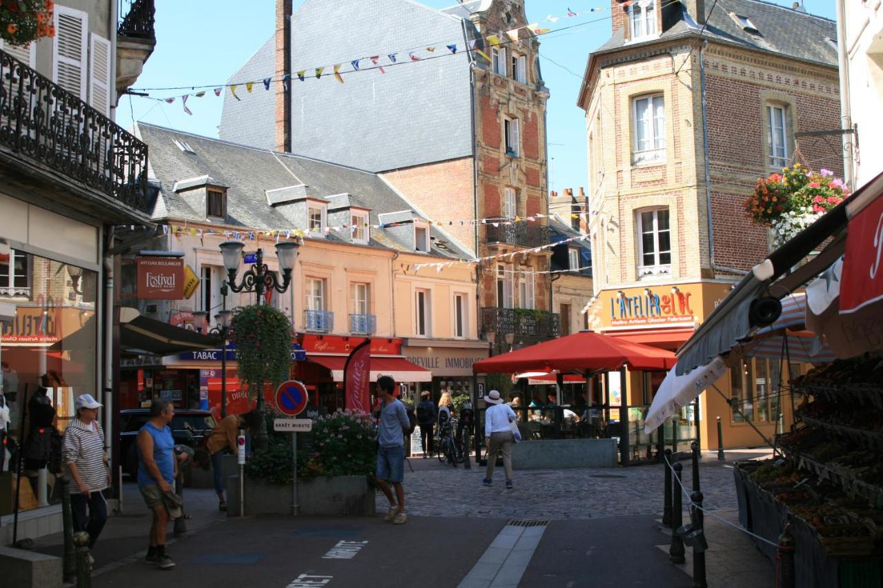 Studio En Plein Coeur De Trouville Exterior foto