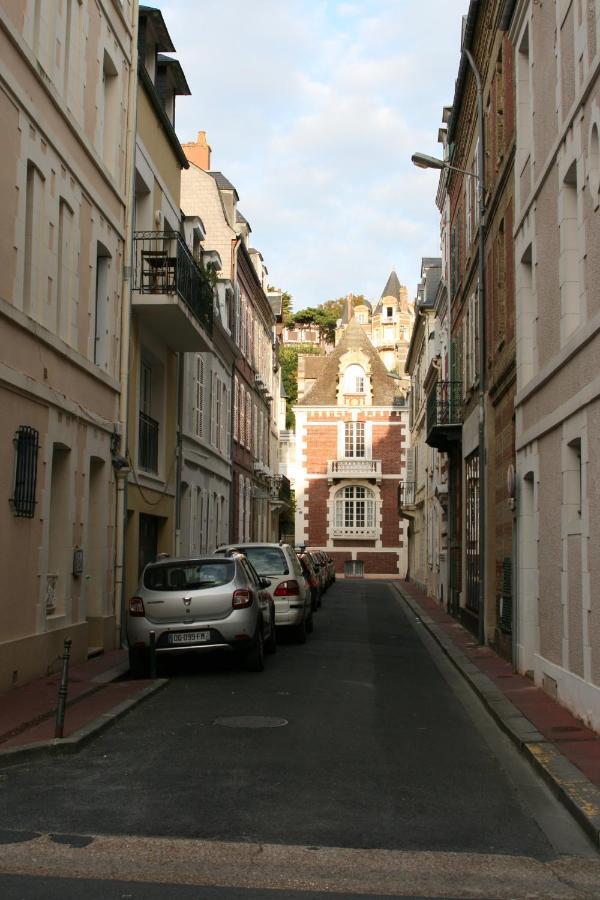 Studio En Plein Coeur De Trouville Exterior foto